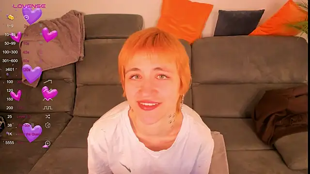 Snapshot of AutumnWhisper chatting on March 4, 2026, 8:59 pm AutumnWhisper online show from March 4, 2026, 8:59 pm