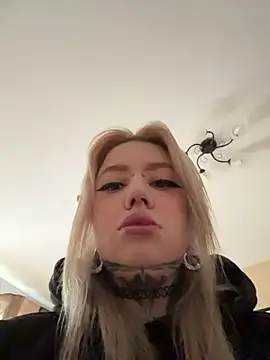 Chiibi online show from March 19, 2026, 10:41 am