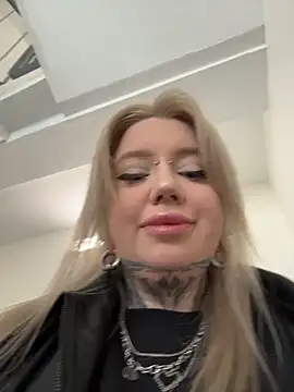 Chiibi online show from March 28, 2026, 9:42 am