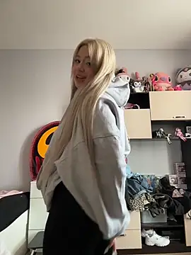 Chiibi online show from March 31, 2026, 10:59 am