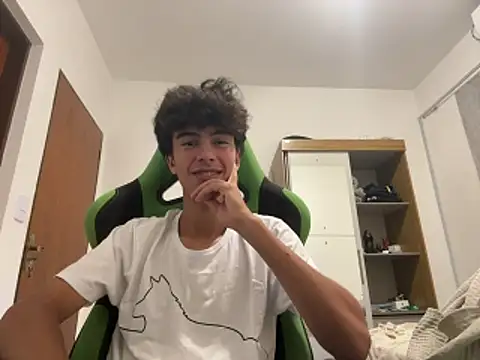 jpgrier online show from February 16, 2026, 1:35 am