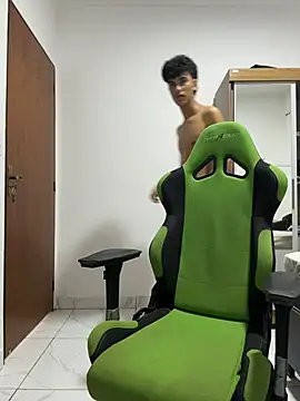 jpgrier online show from April 30, 2026, 3:07 pm