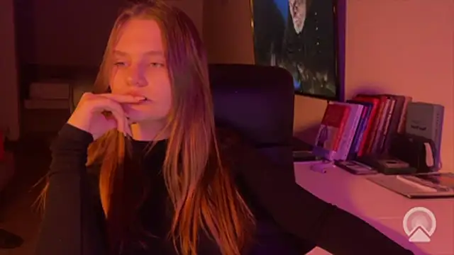 Snapshot of The_Timberrli chatting on February 4, 2026, 11:53 pm The Timberrli online show from February 4, 2026, 11:53 pm