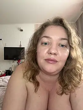 BBBWOOW online show from March 16, 2026, 8:29 am