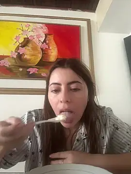 lilasun17 online show from April 1, 2026, 4:26 pm