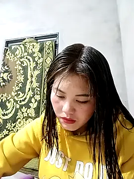 Snapshot of Anna_516 chatting on February 3, 2026, 1:05 pm Anna 516 online show from February 3, 2026, 1:05 pm