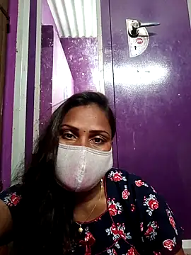 Tamil Hot Nisha online show from March 8, 2026, 5:44 am