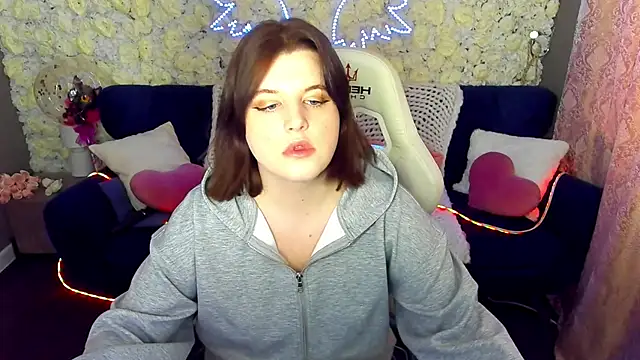 KristiFoxy online show from March 24, 2026, 6:07 am