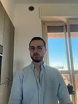 Snapshot of ItalianAlex chatting on June 11, 2026, 8:34 am ItalianAlex online show from June 11, 2026, 8:34 am