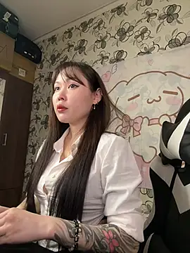 Snapshot of YukiiTYAN chatting on February 26, 2026, 1:43 pm YukiiTYAN online show from February 26, 2026, 1:43 pm