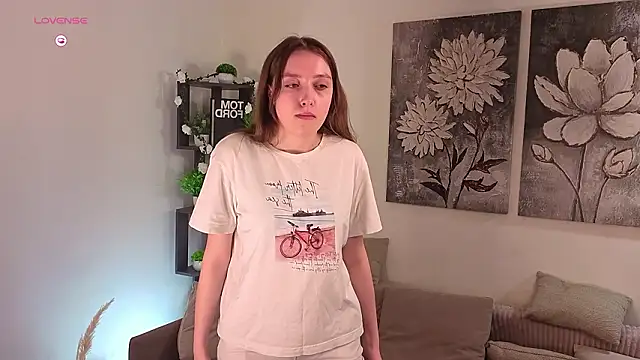 Snapshot of NenaWord chatting on February 16, 2026, 1:13 am NenaWord online show from February 16, 2026, 1:13 am