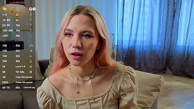 SimonaKaroly online show from February 22, 2026, 9:52 am