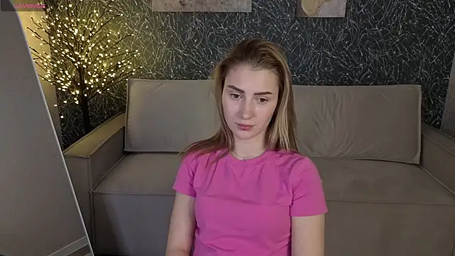 Rita Flux online show from February 3, 2026, 3:59 am