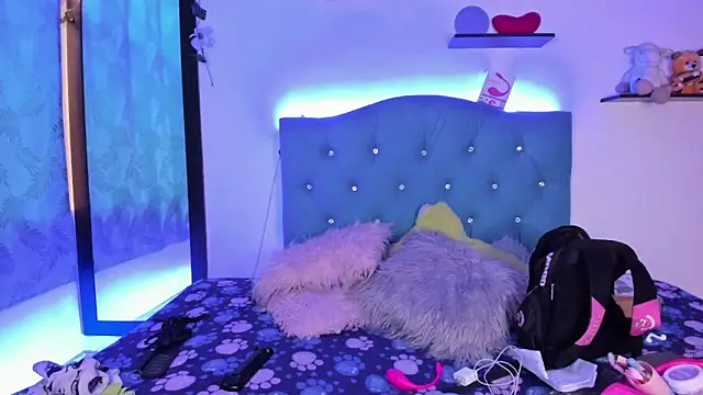 Snapshot of Gemma_honey chatting on April 8, 2026, 1:44 pm Gemma honey online show from April 8, 2026, 1:44 pm