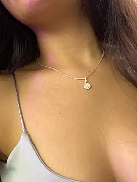 ALINA EF online show from February 3, 2026, 2:53 am