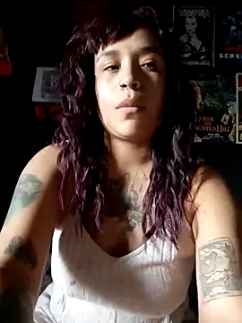 Snapshot of GingerLara chatting on February 9, 2026, 9:52 pm GingerLara online show from February 9, 2026, 9:52 pm