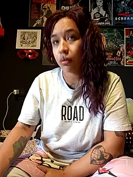 Snapshot of GingerLara chatting on February 13, 2026, 2:57 pm GingerLara online show from February 13, 2026, 2:57 pm