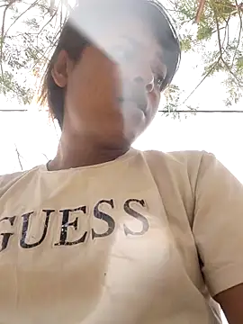 Decent girl01 online show from February 6, 2026, 11:57 am