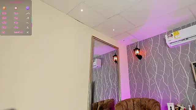 Snapshot of katherine_sophia chatting on March 4, 2026, 12:44 pm katherine sophia online show from March 4, 2026, 12:44 pm