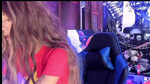 Snapshot of Ivy_Byte chatting on February 23, 2026, 8:28 pm Ivy Byte online show from February 23, 2026, 8:28 pm