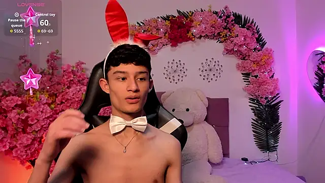 Patrick Howland  online show from March 19, 2026, 4:05 am