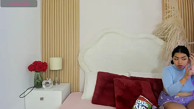 Snapshot of rebeca_taylor chatting on June 27, 2026, 3:22 am rebeca taylor online show from June 27, 2026, 3:22 am