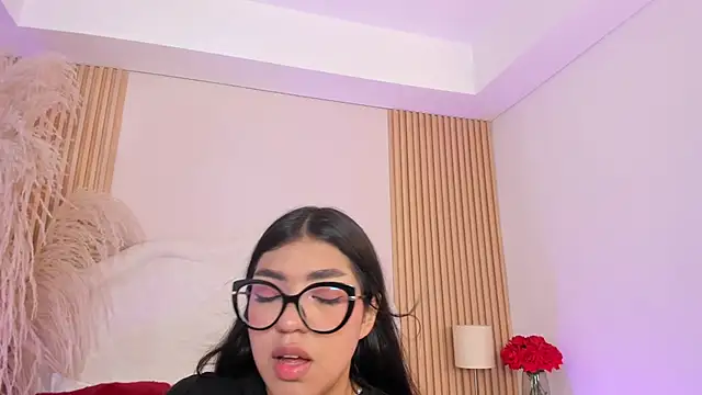 Snapshot of rebeca_taylor chatting on July 9, 2026, 8:24 pm rebeca taylor online show from July 9, 2026, 8:24 pm