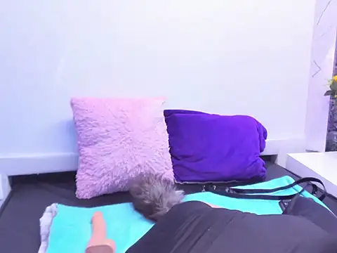 ZombitchX online show from February 21, 2026, 5:52 am