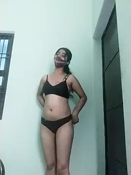 Kitti-Sharma online show from April 5, 2026, 12:02 pm