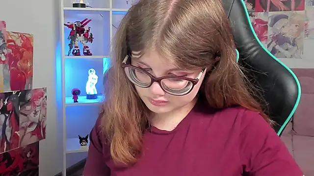 Snapshot of ChloeHalses chatting on February 12, 2026, 5:24 am ChloeHalses online show from February 12, 2026, 5:24 am