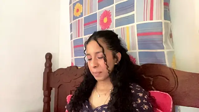 Snapshot of KayleenStoyanoff chatting on February 12, 2026, 6:47 pm KayleenStoyanoff online show from February 12, 2026, 6:47 pm