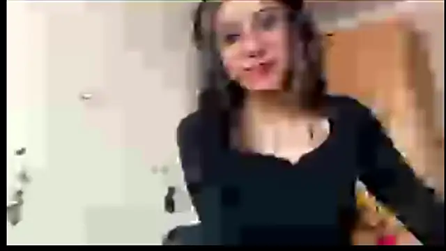 Snapshot of MarianRuhle chatting on February 26, 2026, 1:21 pm MarianRuhle online show from February 26, 2026, 1:21 pm