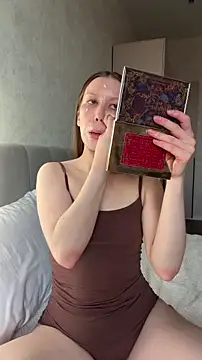 Velvet Hell online show from March 4, 2026, 10:43 am