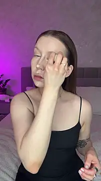 Velvet Hell online show from March 20, 2026, 12:21 pm