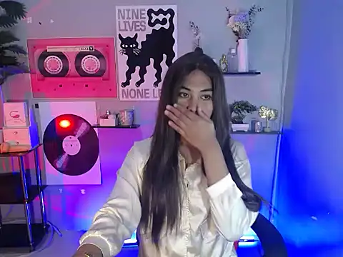 im ur hugecock online show from April 9, 2026, 11:54 pm