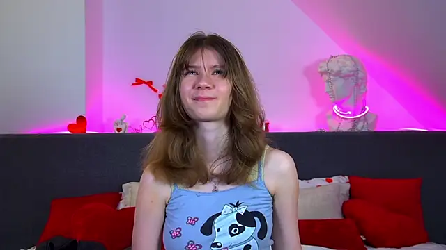 MilaMaelis online show from March 3, 2026, 6:25 pm