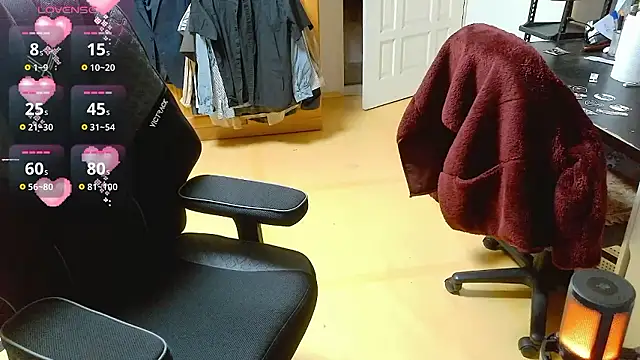 Snapshot of fxckuno chatting on February 5, 2026, 2:33 pm fxckuno online show from February 5, 2026, 2:33 pm