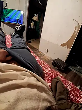 Snapshot of bojo69 chatting on February 8, 2026, 10:29 am bojo69 online show from February 8, 2026, 10:29 am