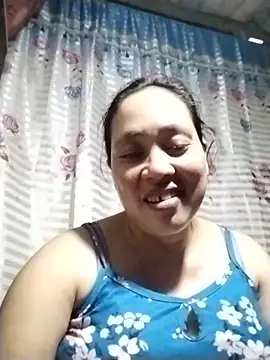 Snapshot of May_Bombs chatting on February 18, 2026, 8:54 am May Bombs online show from February 18, 2026, 8:54 am