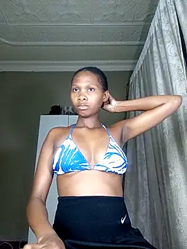 PussyFarrie online show from April 14, 2026, 12:27 am