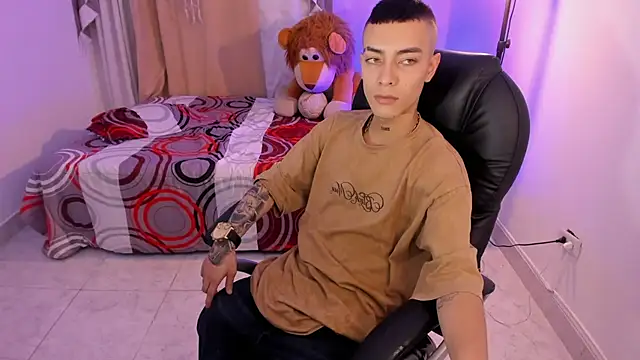 Dereck Boy  online show from May 11, 2026, 4:07 am