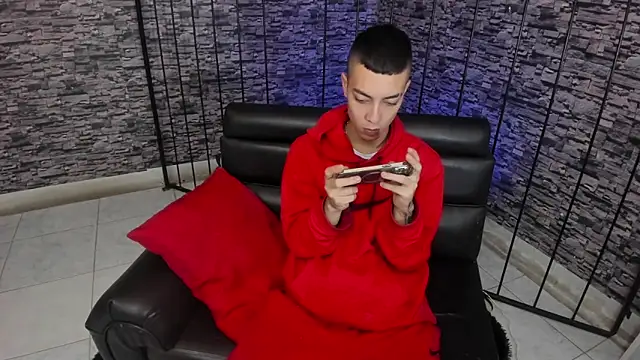 Dereck Boy  online show from May 16, 2026, 2:19 am