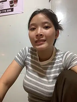 Snapshot of Suzu_xx01 chatting on June 9, 2026, 4:29 pm Suzu xx01 online show from June 9, 2026, 4:29 pm