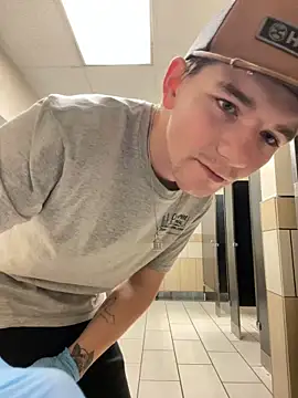 Horus1922 online show from February 25, 2026, 5:33 pm