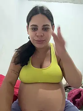 Snapshot of Adriputinha chatting on March 21, 2026, 10:13 pm Adriputinha online show from March 21, 2026, 10:13 pm