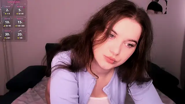 chloe dashh online show from April 10, 2026, 6:40 am