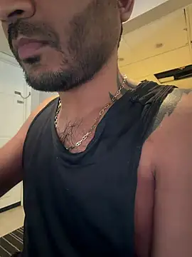 DaggerTie online show from February 9, 2026, 4:44 pm