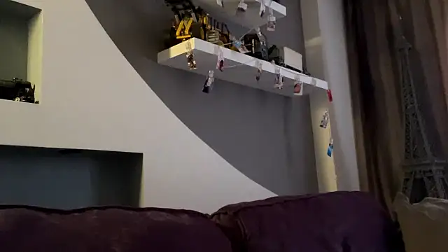 Snapshot of JeneeEady chatting on February 8, 2026, 8:07 am JeneeEady online show from February 8, 2026, 8:07 am