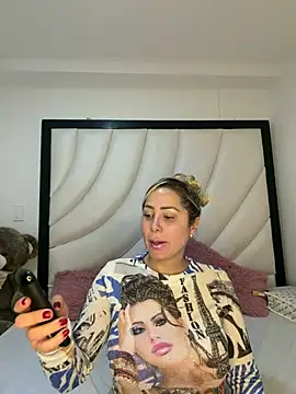 Snapshot of Angelicalove07 chatting on February 25, 2026, 10:19 pm Angelicalove07 online show from February 25, 2026, 10:19 pm