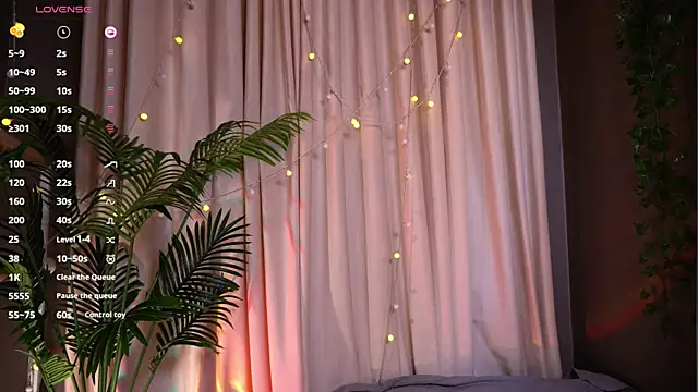 SinfulMoves online show from April 3, 2026, 8:18 pm